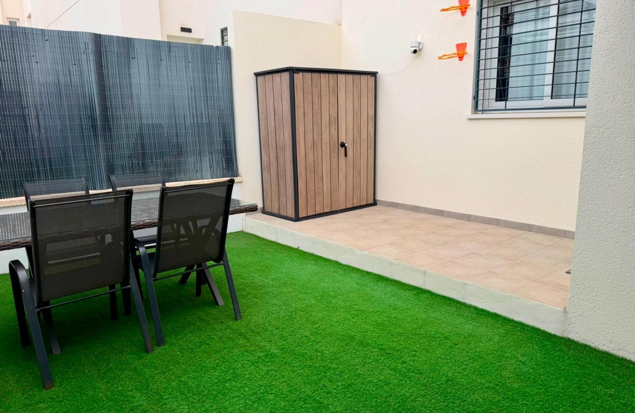 Revente - Appartement - Torrevieja - Aguas Nuevas