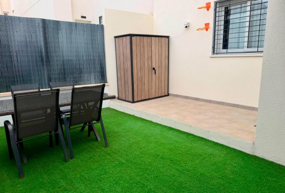 Revente - Appartement - Torrevieja - Aguas Nuevas