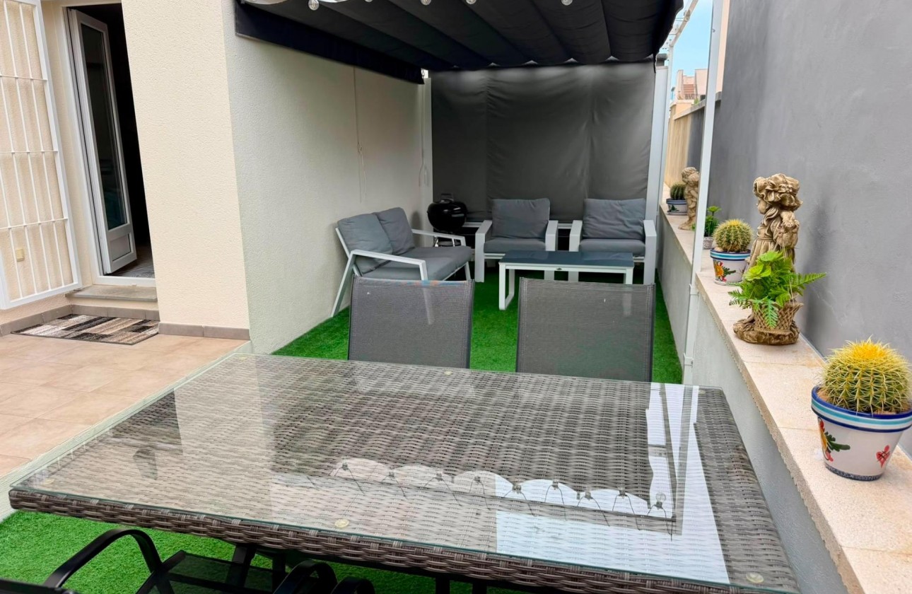 Revente - Appartement - Torrevieja - Aguas Nuevas