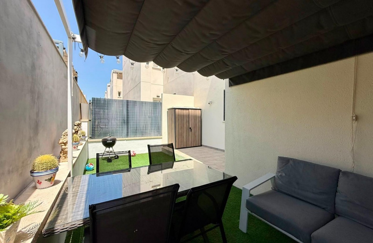 Revente - Appartement - Torrevieja - Aguas Nuevas