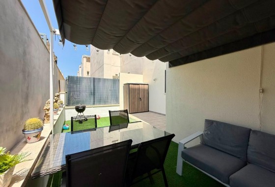 Revente - Appartement - Torrevieja - Aguas Nuevas