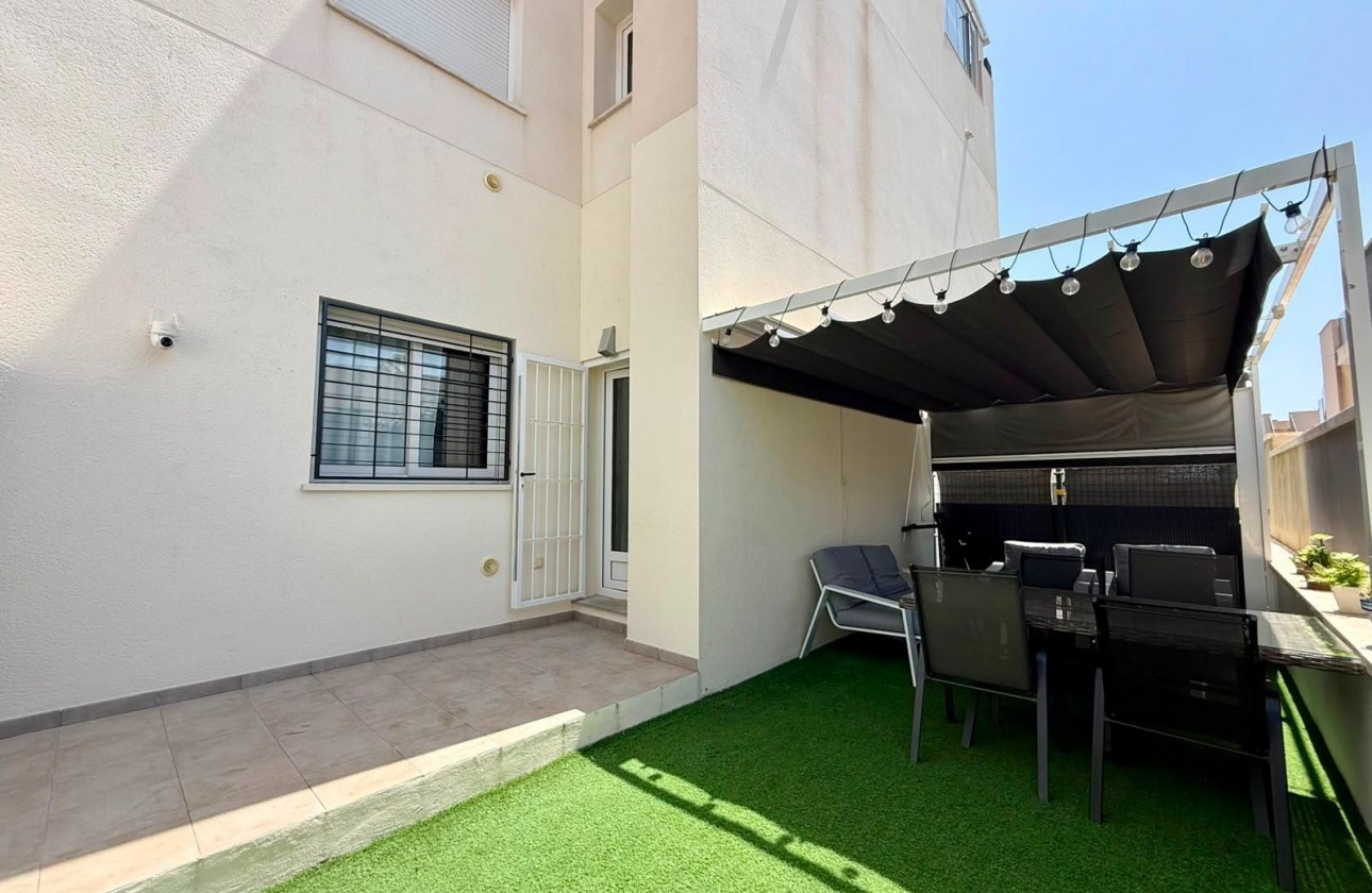 Revente - Appartement - Torrevieja - Aguas Nuevas