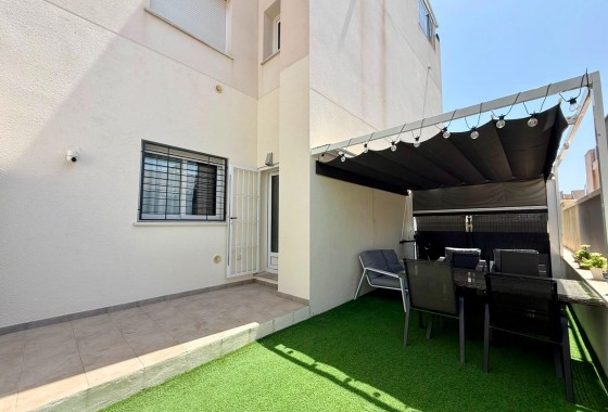 Revente - Appartement - Torrevieja - Aguas Nuevas