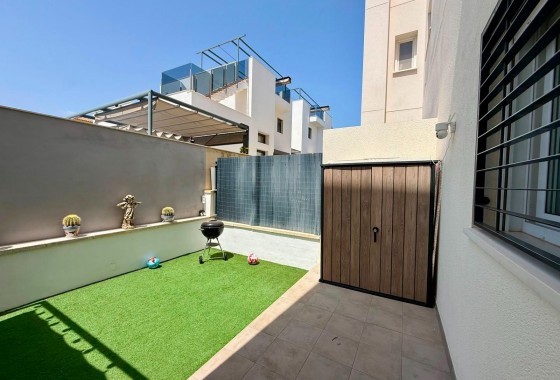Revente - Appartement - Torrevieja - Aguas Nuevas