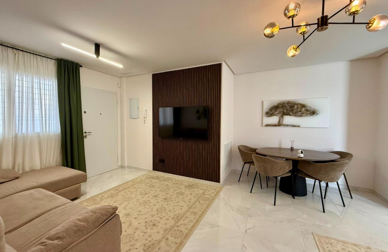 Revente - Appartement - Torrevieja - Aguas Nuevas