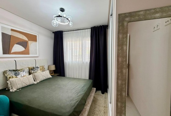 Revente - Appartement - Torrevieja - Aguas Nuevas