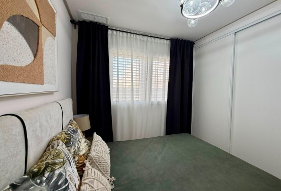 Revente - Appartement - Torrevieja - Aguas Nuevas
