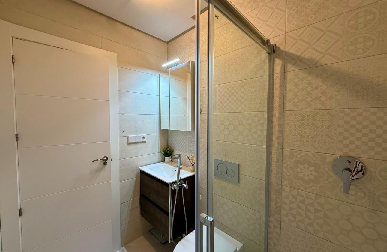 Revente - Appartement - Torrevieja - Aguas Nuevas
