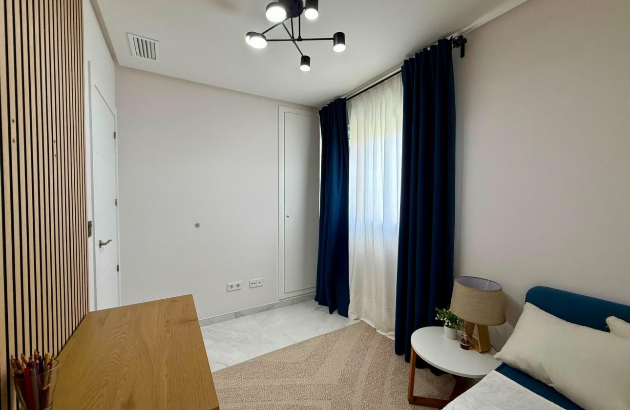Revente - Appartement - Torrevieja - Aguas Nuevas