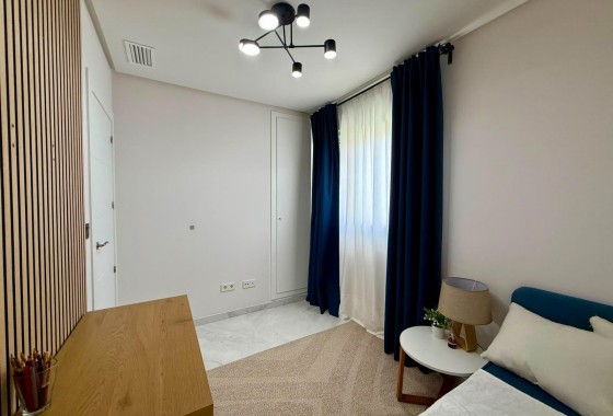 Revente - Appartement - Torrevieja - Aguas Nuevas