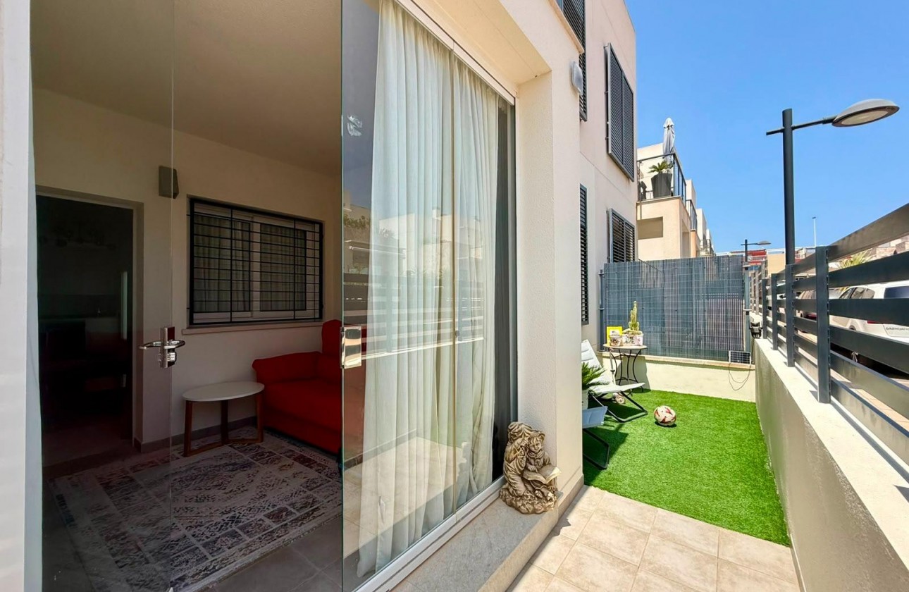 Revente - Appartement - Torrevieja - Aguas Nuevas