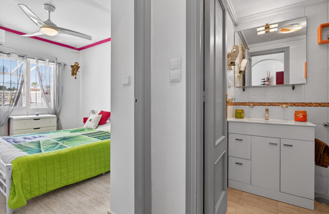 Resale - Apartment / flat - Orihuela Costa - Costa Blanca