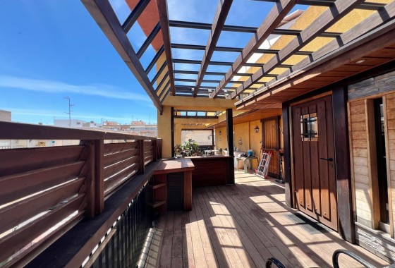 Resale - Apartment / flat - Torrevieja - Centro