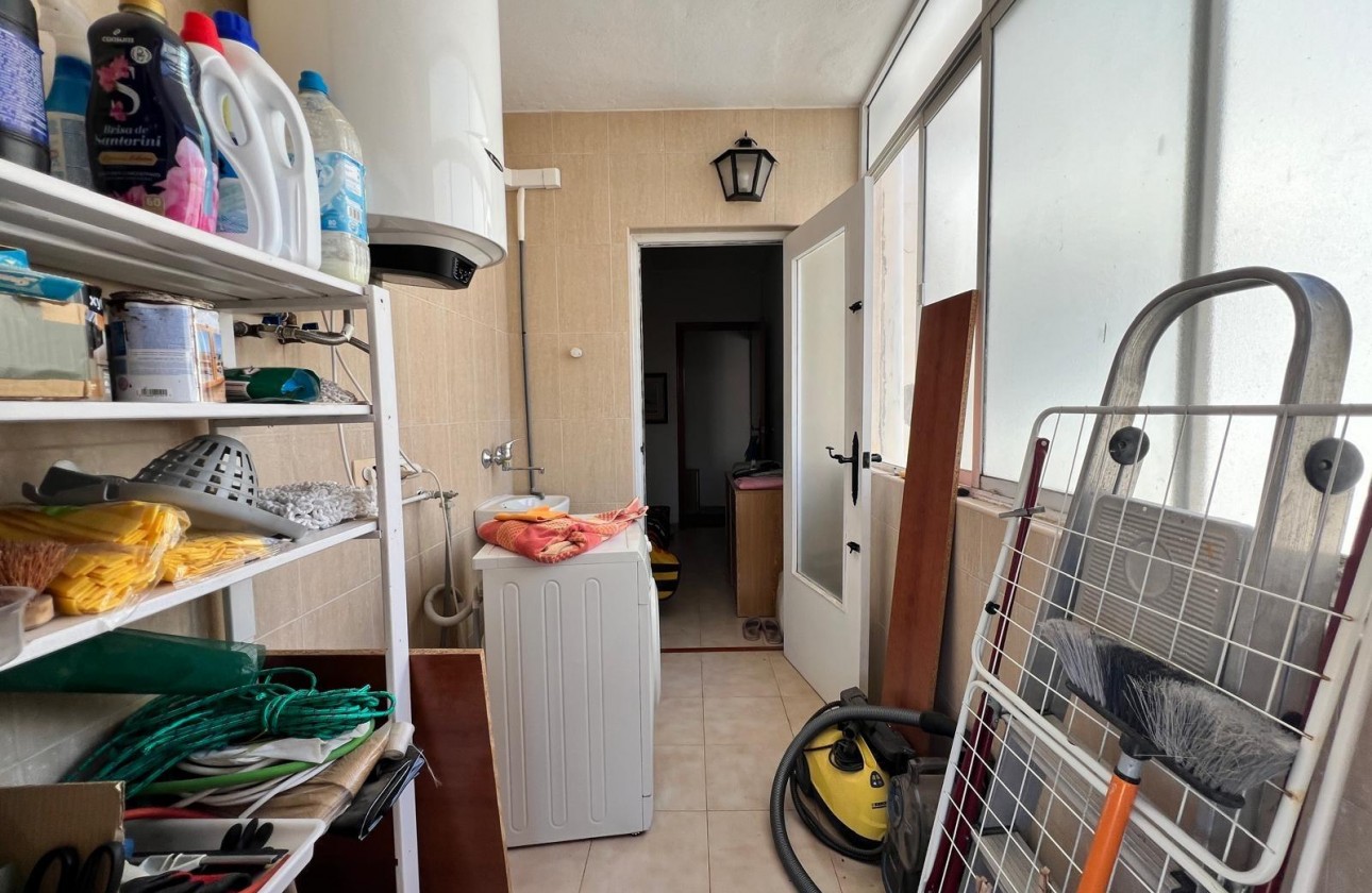 Resale - Apartment / flat - Torrevieja - Centro