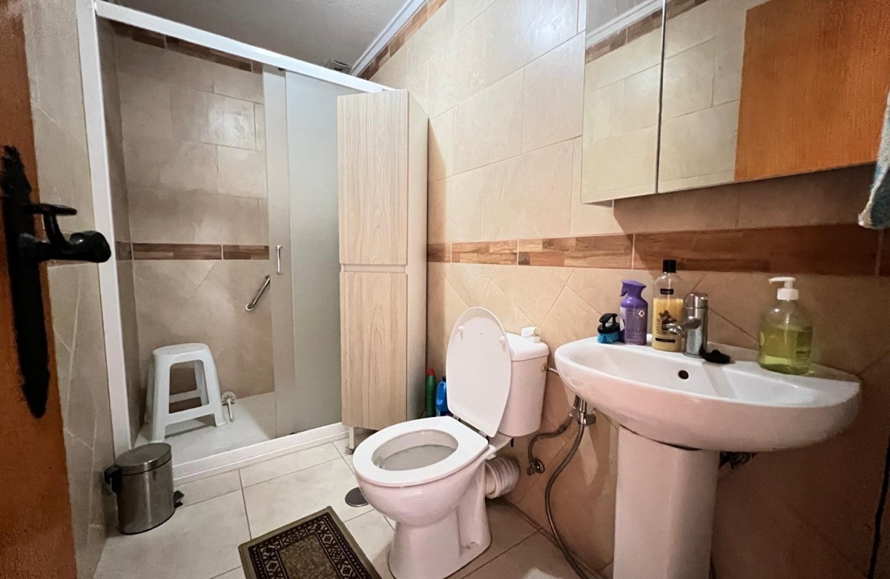 Resale - Apartment / flat - Torrevieja - Centro