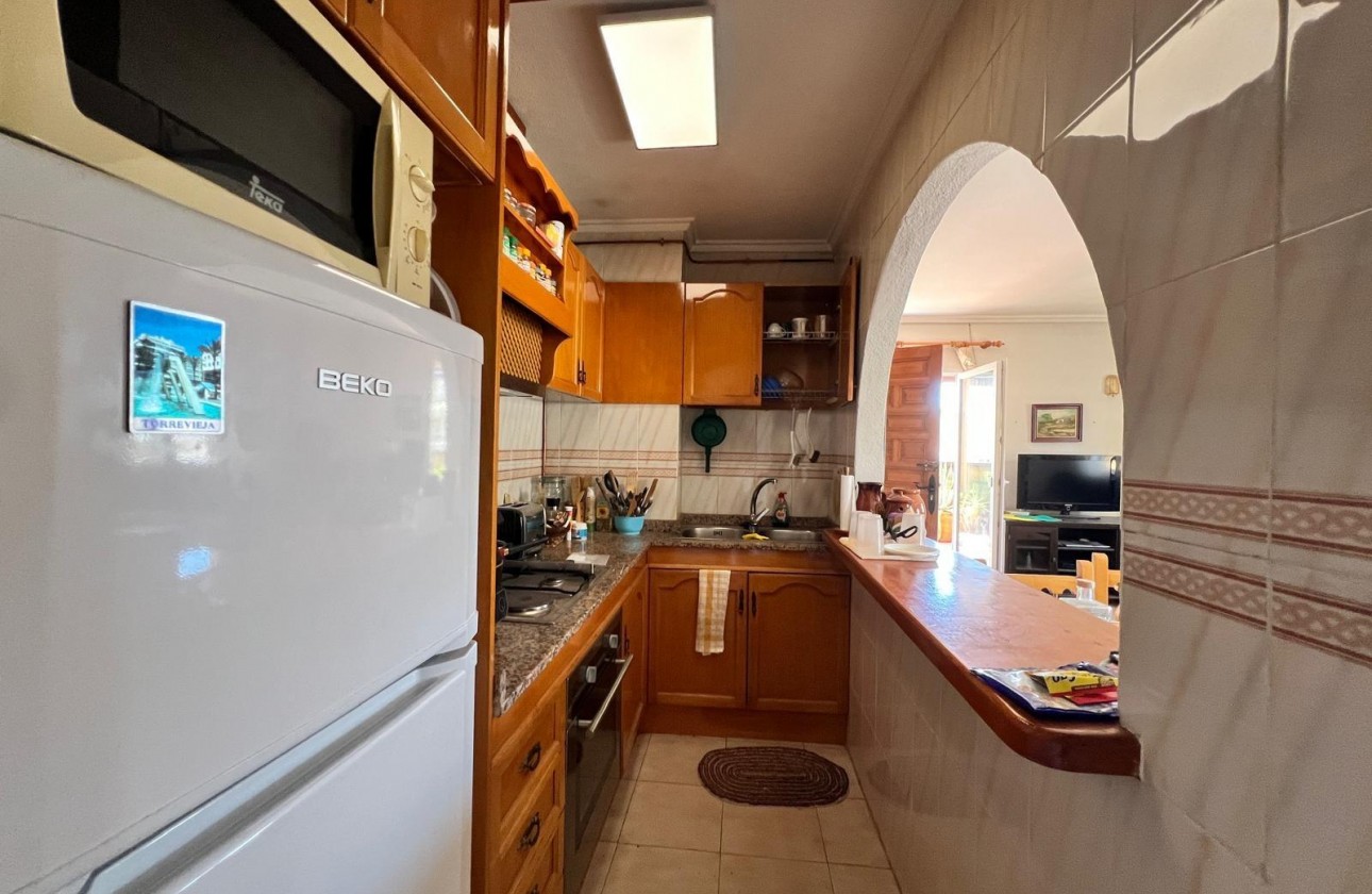 Resale - Apartment / flat - Torrevieja - Centro