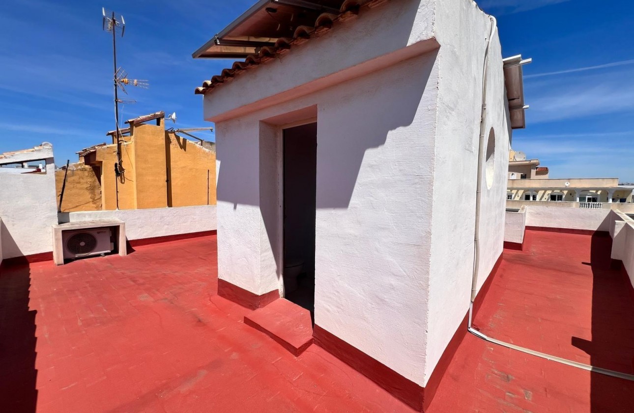 Resale - Apartment / flat - Torrevieja - Centro