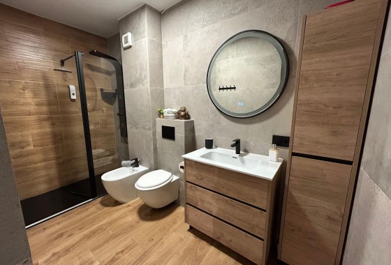 Reventa - Apartamento / piso - Torrevieja - Estacion de autobuses