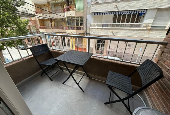Reventa - Apartamento / piso - Torrevieja - Estacion de autobuses
