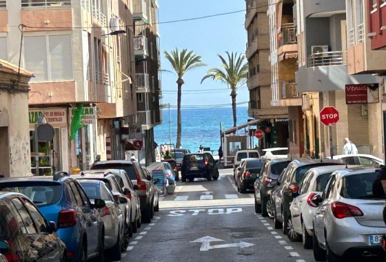 Reventa - Apartamento / piso - Torrevieja - Estacion de autobuses
