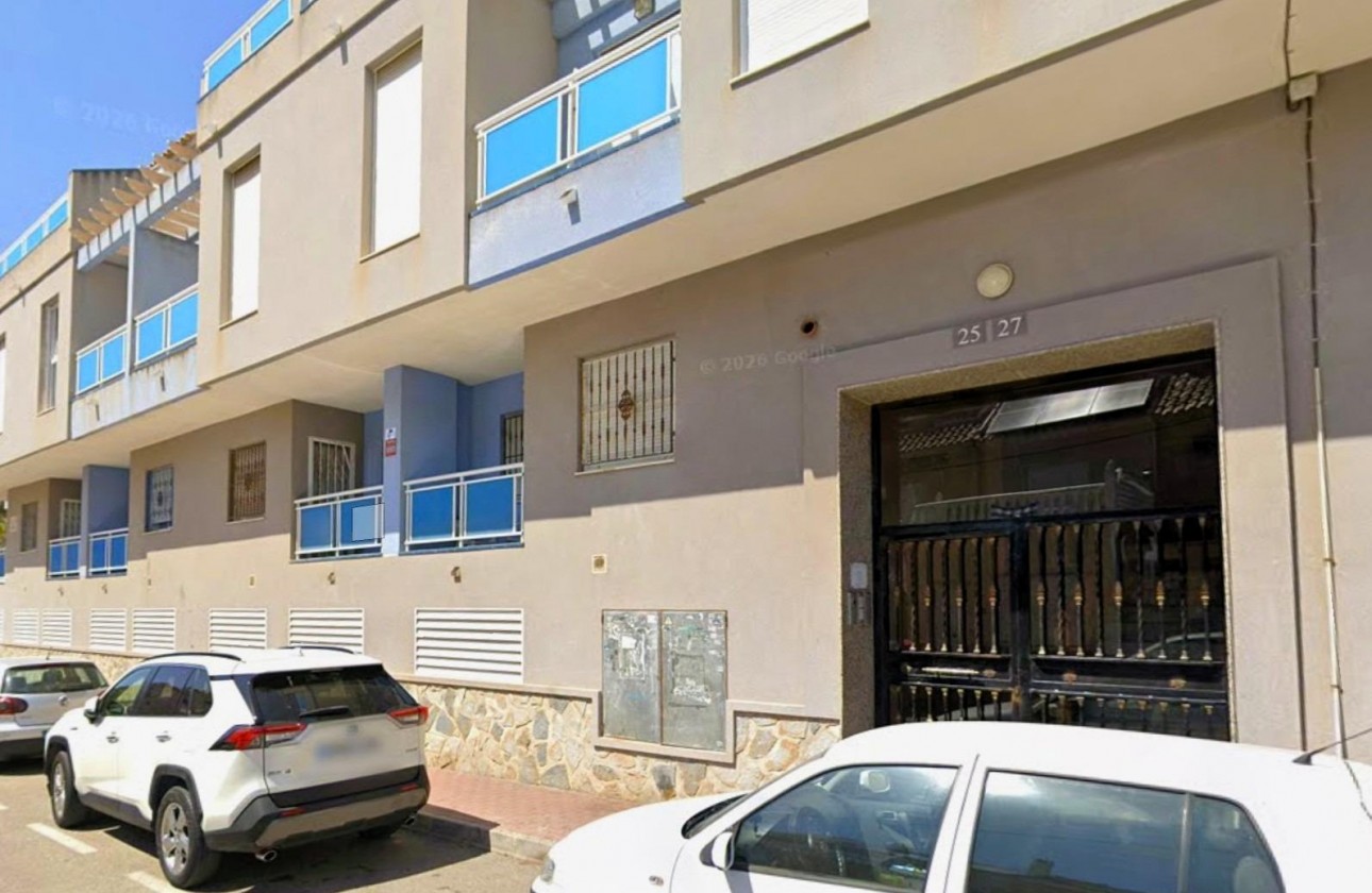 Resale - Apartment / flat - Torrevieja - Playa del Cura