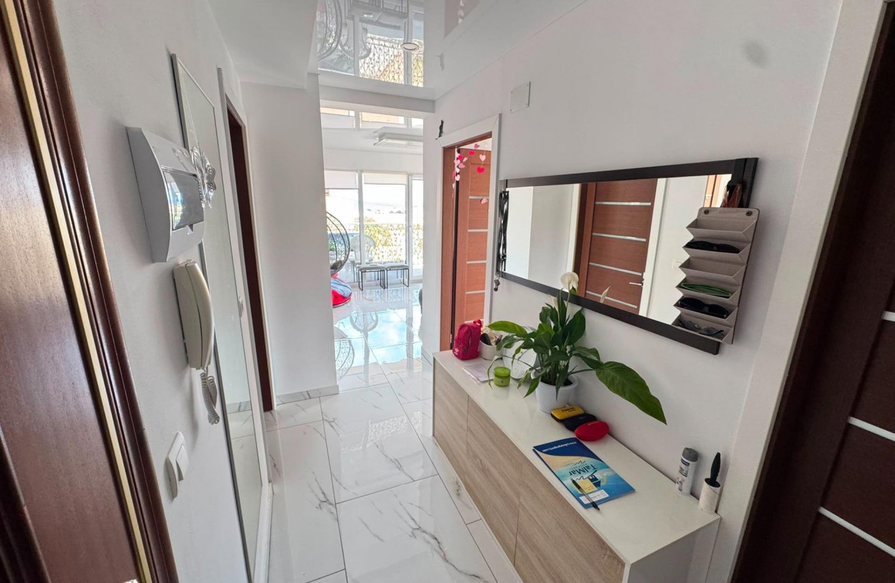 Reventa - Apartamento / piso - Torrevieja - Zona Los Frutales