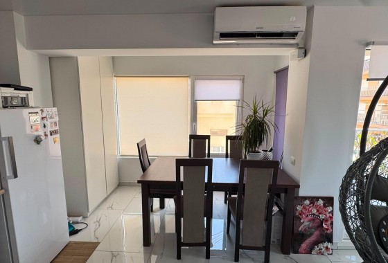 Reventa - Apartamento / piso - Torrevieja - Zona Los Frutales