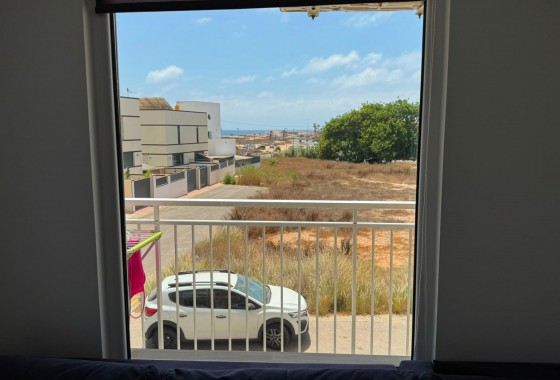 Reventa - Apartamento / piso - Torrevieja - Zona Los Frutales