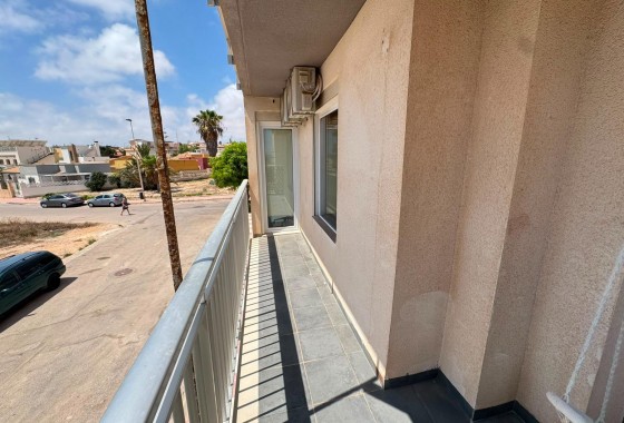 Reventa - Apartamento / piso - Torrevieja - Zona Los Frutales