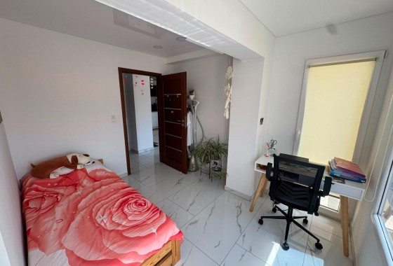 Reventa - Apartamento / piso - Torrevieja - Zona Los Frutales