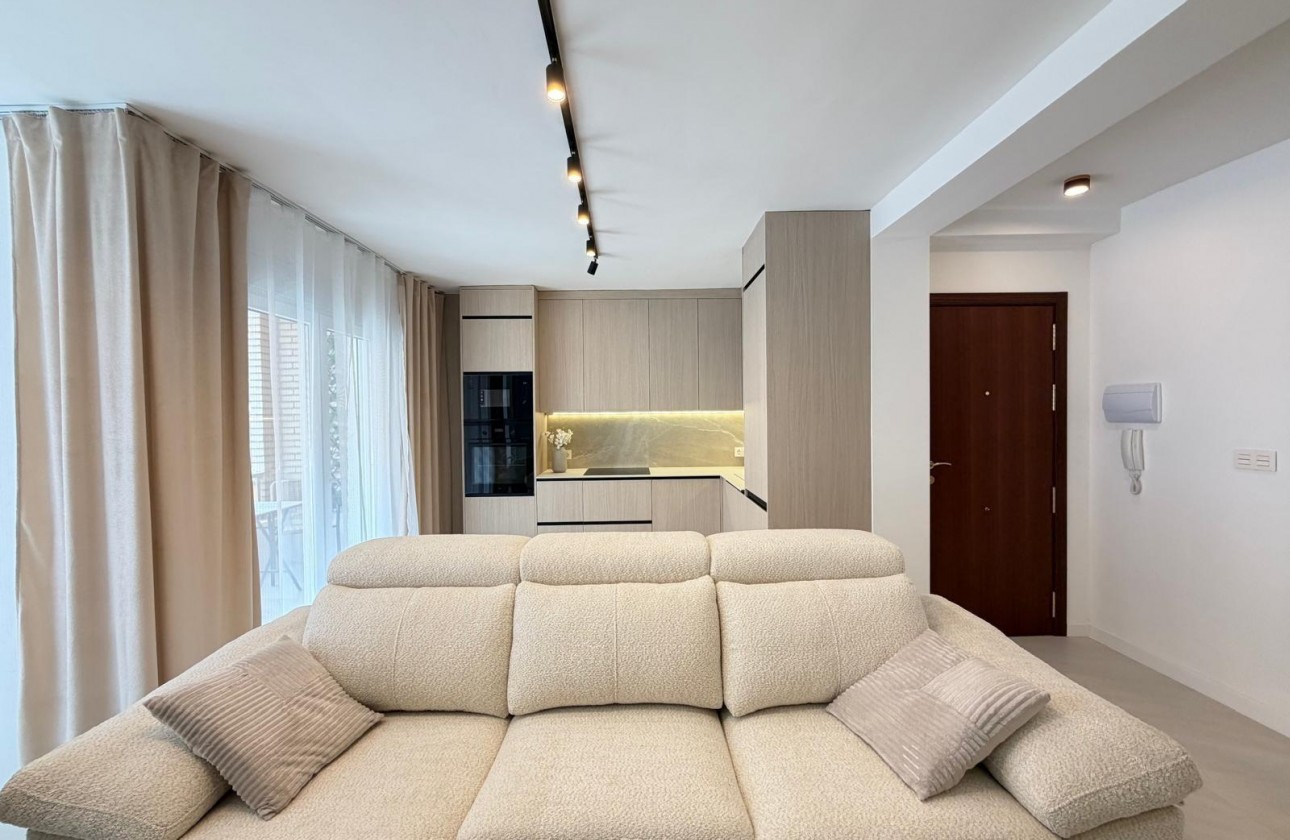 Reventa - Apartamento / piso - Torrevieja - Playa del Cura