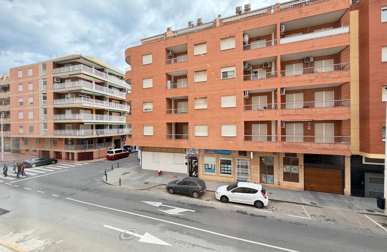 Reventa - Apartamento / piso - Torrevieja - Playa del Cura