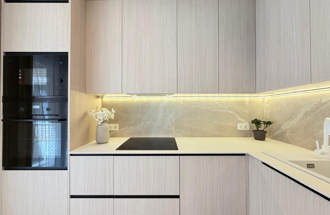 Reventa - Apartamento / piso - Torrevieja - Playa del Cura