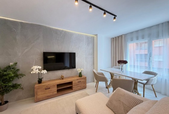 Reventa - Apartamento / piso - Torrevieja - Playa del Cura