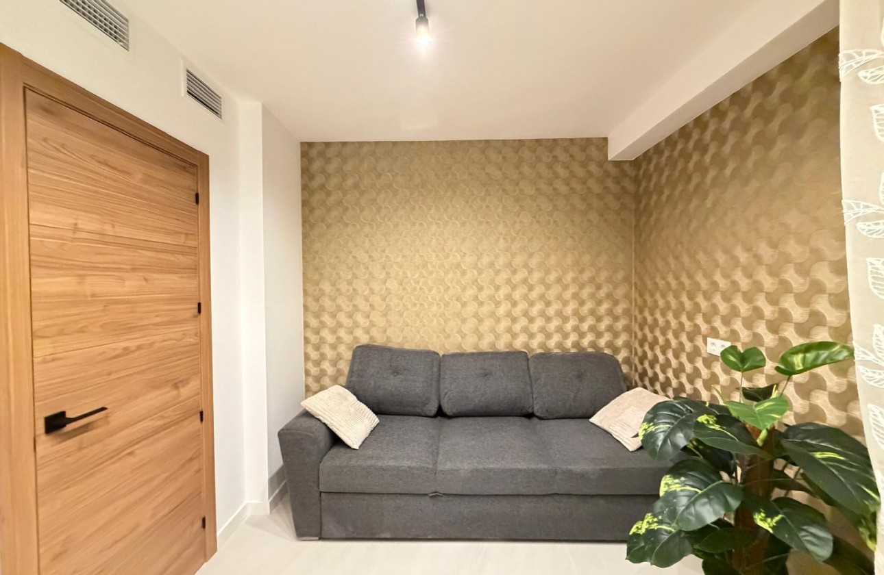 Reventa - Apartamento / piso - Torrevieja - Playa del Cura