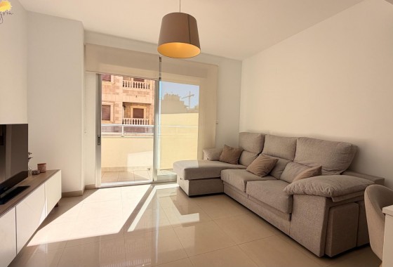 Resale - Apartment / flat - Torrevieja - PARQUE DE LAS NACIONES