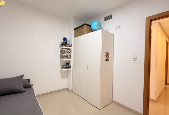 Resale - Apartment / flat - Torrevieja - PARQUE DE LAS NACIONES