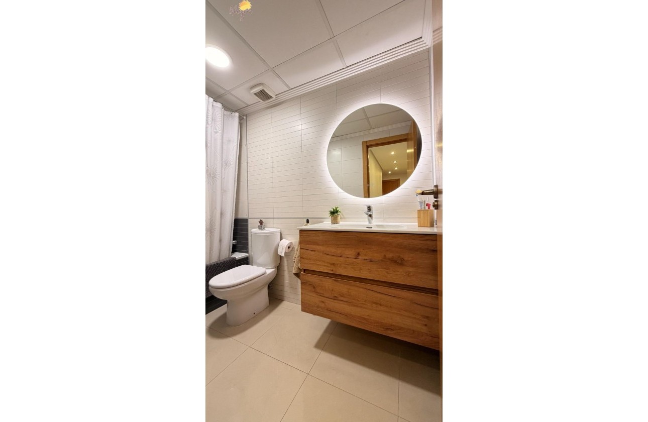 Resale - Apartment / flat - Torrevieja - PARQUE DE LAS NACIONES