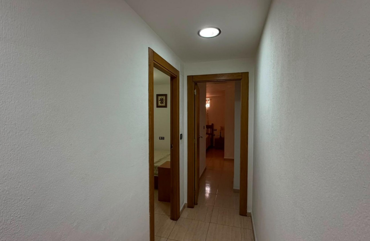 Resale - Apartment / flat - Torrevieja - torrevieja