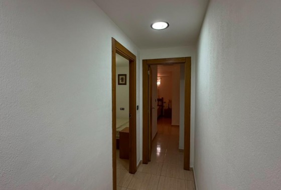 Resale - Apartment / flat - Torrevieja - torrevieja