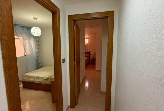 Resale - Apartment / flat - Torrevieja - torrevieja