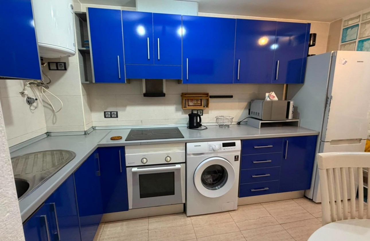 Resale - Apartment / flat - Torrevieja - torrevieja