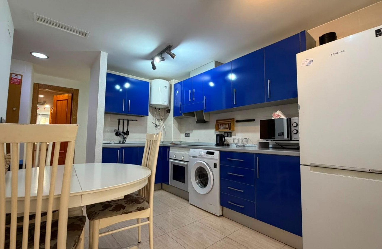 Resale - Apartment / flat - Torrevieja - torrevieja