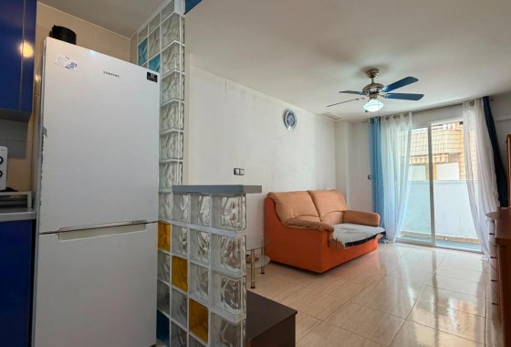 Resale - Apartment / flat - Torrevieja - torrevieja