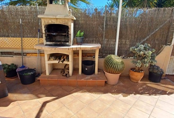 Resale - Bungalow - Orihuela Costa - Los Almendros-la Florida
