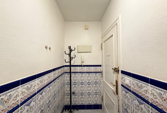 Resale - Apartment / flat - Torrevieja - Playa del Cura