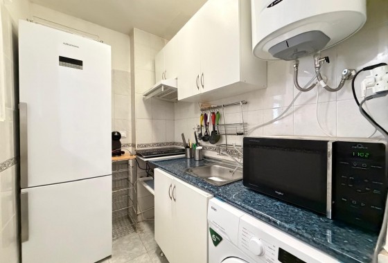 Resale - Apartment / flat - Torrevieja - Playa del Cura