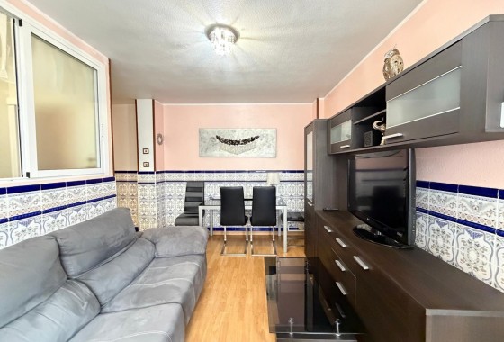 Resale - Apartment / flat - Torrevieja - Playa del Cura