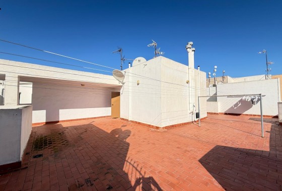 Resale - Apartment / flat - Torrevieja - Playa del Cura