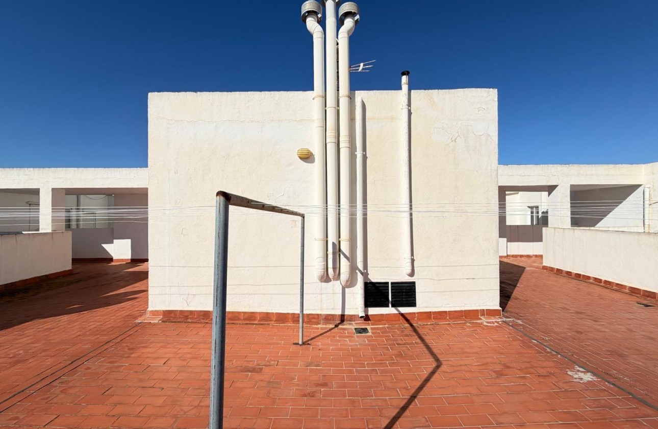 Resale - Apartment / flat - Torrevieja - Playa del Cura